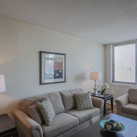 Madison Hospitality At 1401 Joyce Street Arlington Esterno foto