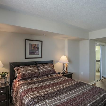 Madison Hospitality At 1401 Joyce Street Arlington Esterno foto